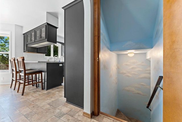 2038 EMERALD DRIVE, Green Bay, WI 54311