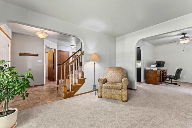 2038 EMERALD DRIVE, Green Bay, WI 54311