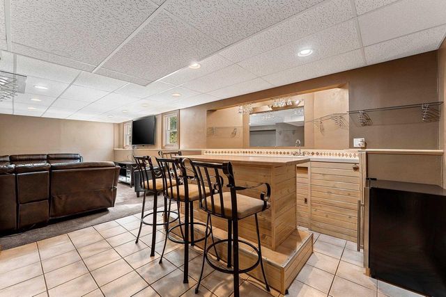 2038 EMERALD DRIVE, Green Bay, WI 54311