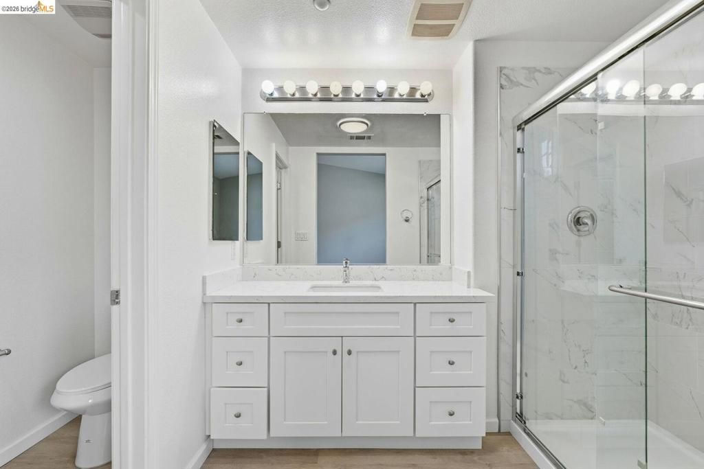 Image 28 of property listing at 214 Carmel ST, San Pablo, CA 94806