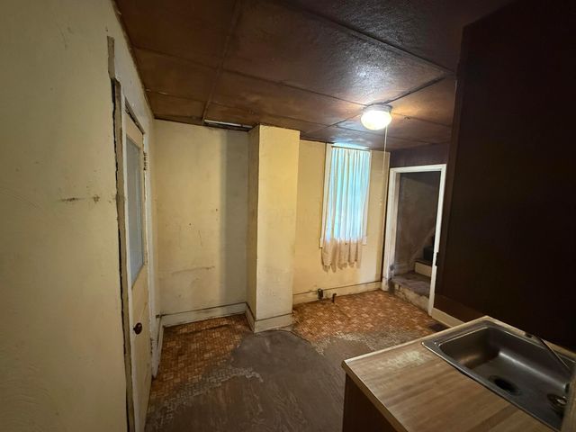 299 Whitethorne Avenue, Columbus, OH 43223