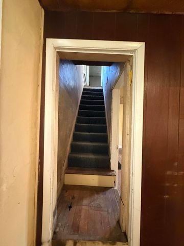 299 Whitethorne Avenue, Columbus, OH 43223