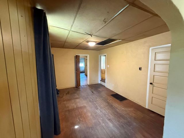 299 Whitethorne Avenue, Columbus, OH 43223