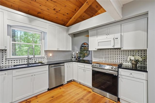 31 Highland Hammock Drive Drive, Blue Ridge, GA 30513