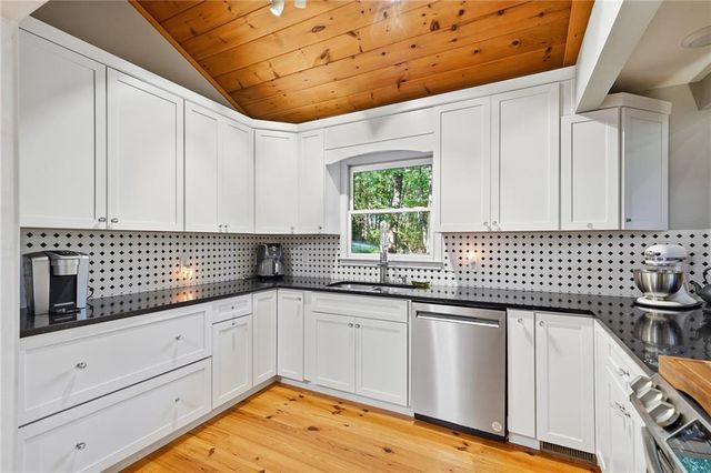 31 Highland Hammock Drive Drive, Blue Ridge, GA 30513