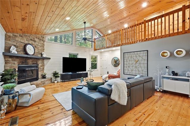 31 Highland Hammock Drive Drive, Blue Ridge, GA 30513