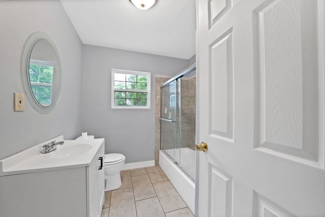 3449 Gordon Avenue, Fort Worth, TX 76110