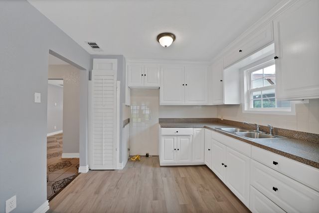 3449 Gordon Avenue, Fort Worth, TX 76110