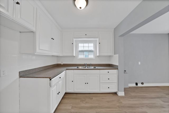3449 Gordon Avenue, Fort Worth, TX 76110