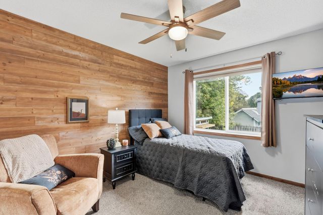 7192 Jenner Alcove S, Cottage Grove, MN 55016