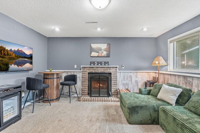 7192 Jenner Alcove S, Cottage Grove, MN 55016