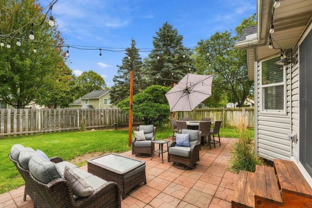 7192 Jenner Alcove S, Cottage Grove, MN 55016
