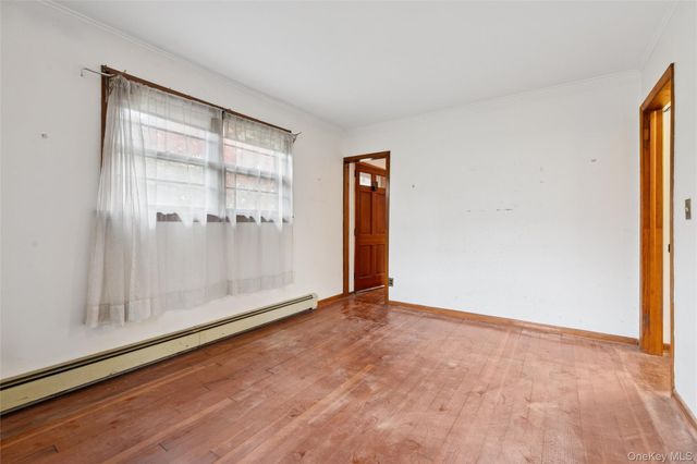 4 Windus Drive, Shirley, NY 11967