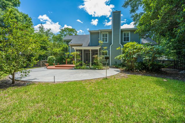 2717 Merwether Lane, Mount Pleasant, SC 29466