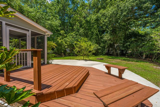 2717 Merwether Lane, Mount Pleasant, SC 29466