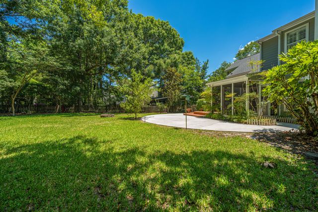 2717 Merwether Lane, Mount Pleasant, SC 29466