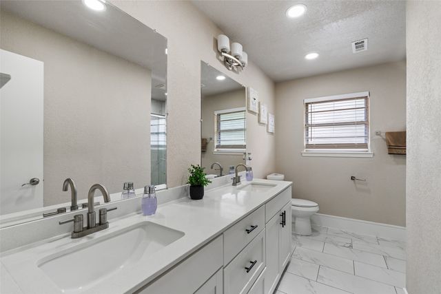 2505 Laurel Lane, Plano, TX 75074