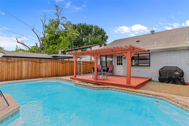 2505 Laurel Lane, Plano, TX 75074