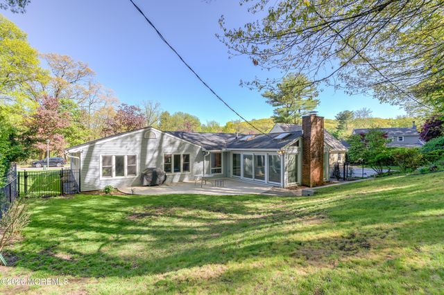 33 Imperia Place, Aberdeen, NJ 07747