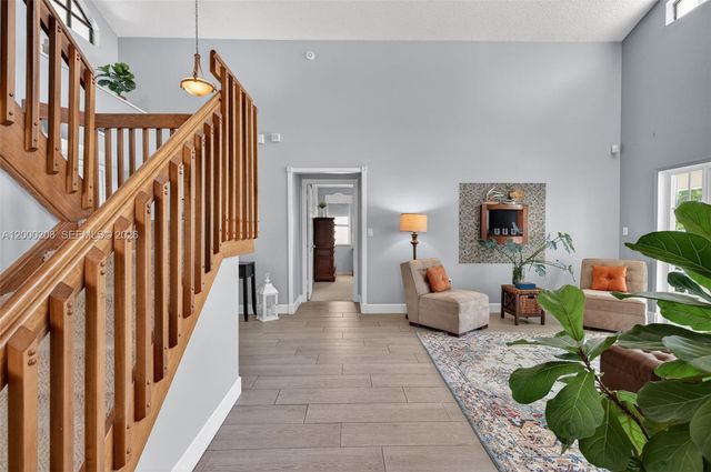 15620 Gauntlet Hall Mnr, Davie, FL 33331