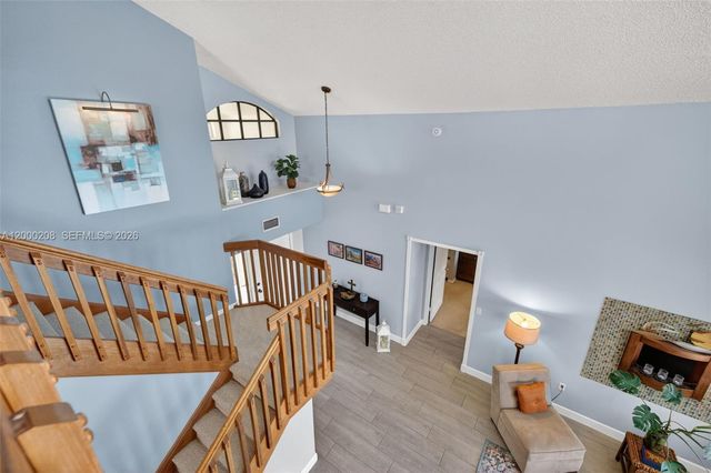 15620 Gauntlet Hall Mnr, Davie, FL 33331