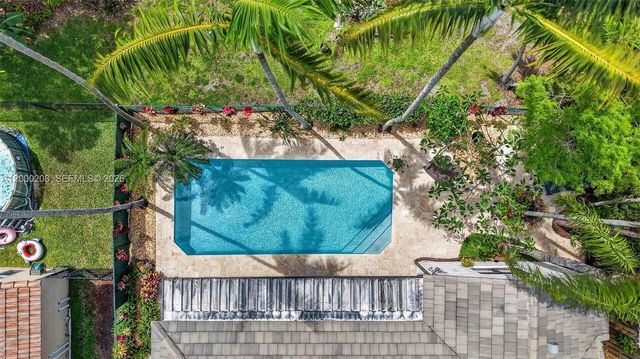 15620 Gauntlet Hall Mnr, Davie, FL 33331