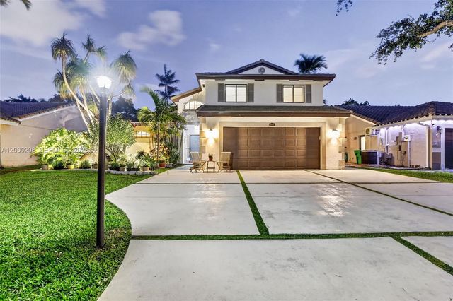 15620 Gauntlet Hall Mnr, Davie, FL 33331