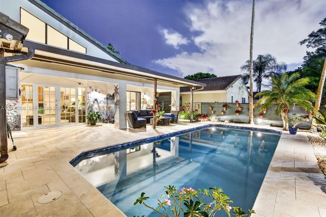 15620 Gauntlet Hall Mnr, Davie, FL 33331