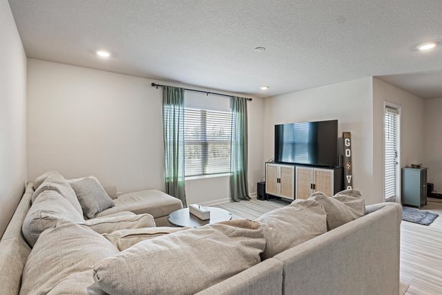 848 Otto Loop, Crestview, FL 32539