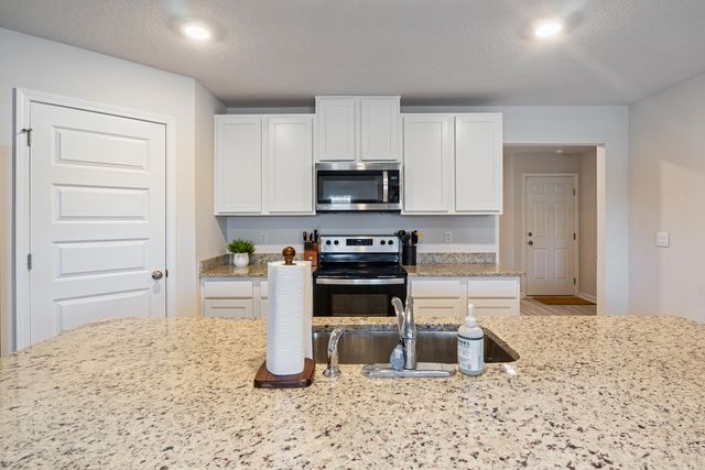 848 Otto Loop, Crestview, FL 32539