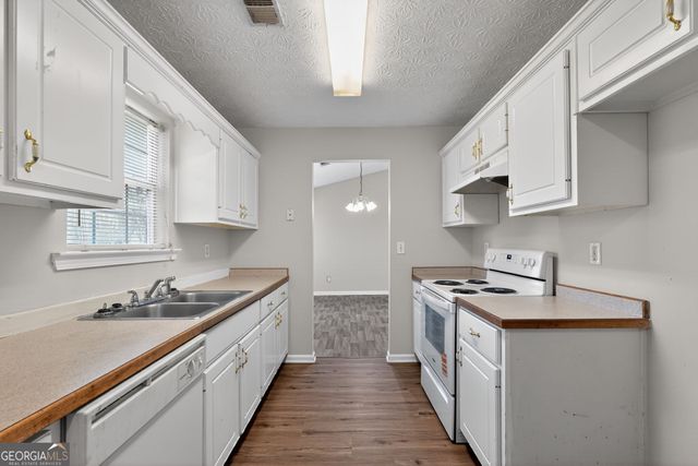 750 Mills Drive, Covington, GA 30016