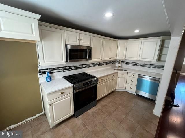 2506 BOND AVE, Drexel Hill, PA 19026