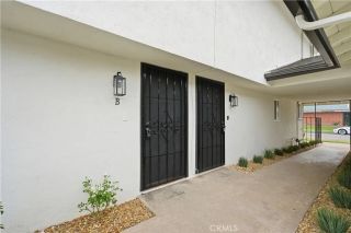 1172 N Shattuck B, Orange, CA 92867