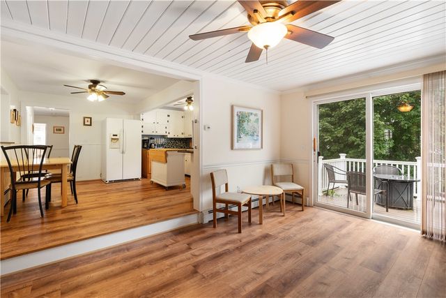8 Wheeler Avenue, Bristol, RI 02809