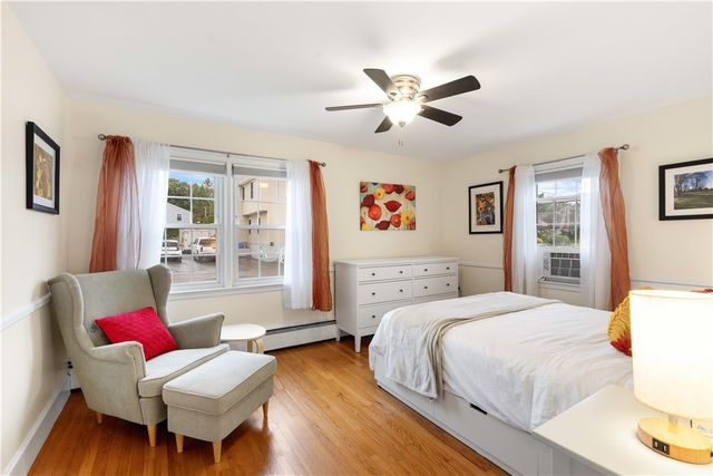 8 Wheeler Avenue, Bristol, RI 02809