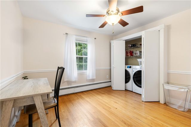 8 Wheeler Avenue, Bristol, RI 02809