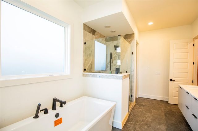 3902 SW Limelight Lane, Bentonville, AR 72713