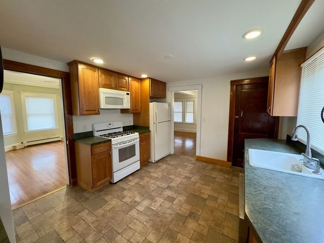 50 Cushing St, Quincy, MA 02170