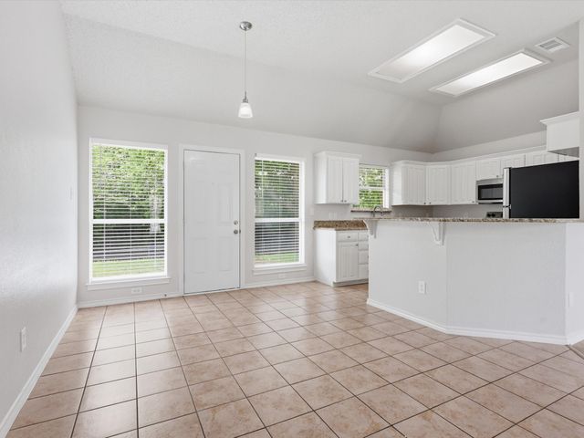 8040 Clear Brook Circle, Fort Worth, TX 76123
