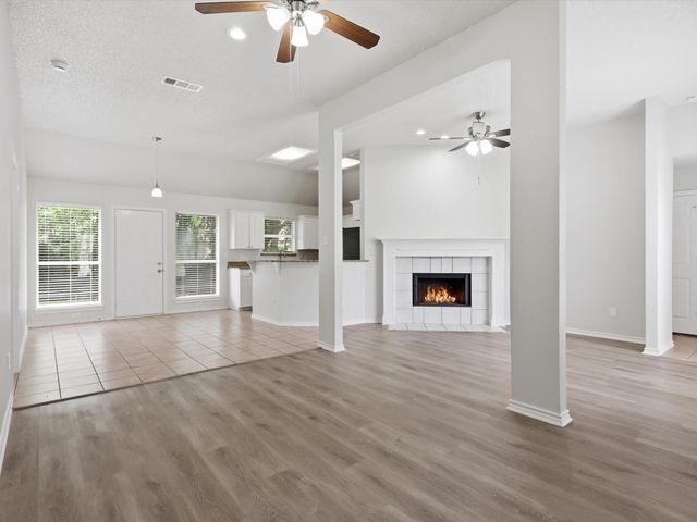 8040 Clear Brook Circle, Fort Worth, TX 76123