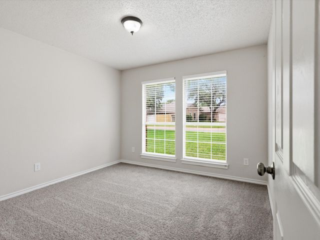 8040 Clear Brook Circle, Fort Worth, TX 76123