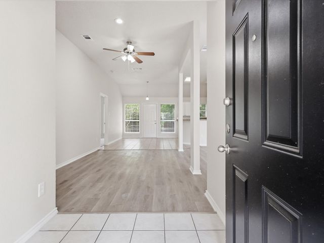 8040 Clear Brook Circle, Fort Worth, TX 76123