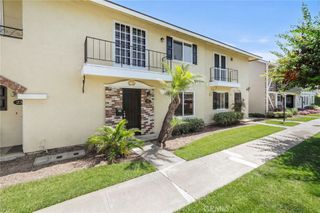 3342 Bradbury 22, Los Alamitos, CA 90720