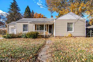 3715 Shelbourne Avenue, Toledo, OH 43613