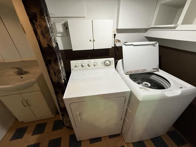 1716 N 22nd St, Superior, WI 54880