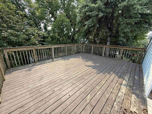 1716 N 22nd St, Superior, WI 54880