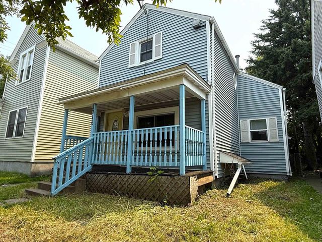 1716 N 22nd St, Superior, WI 54880