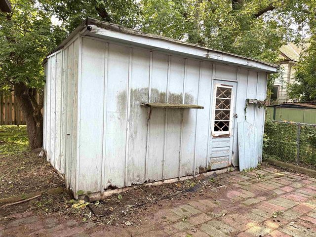 1716 N 22nd St, Superior, WI 54880