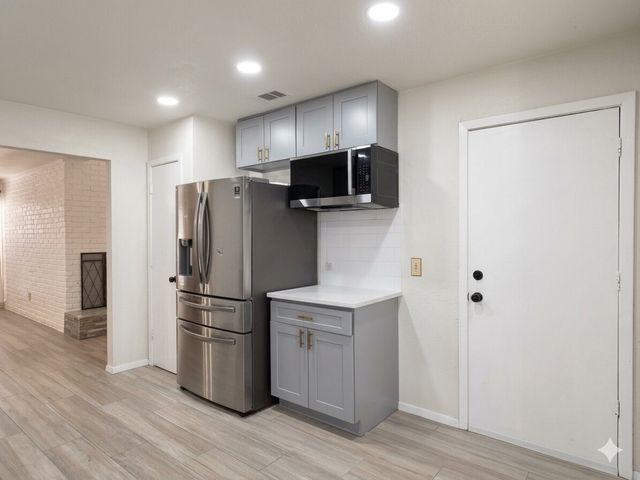 936 E Berkeley Drive, Richardson, TX 75081