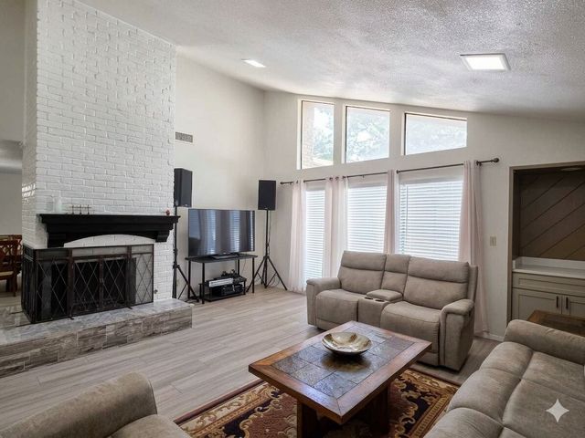 936 E Berkeley Drive, Richardson, TX 75081